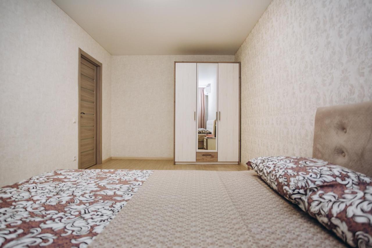 סומי Luxe Apart-Hotel Near Lavina New Building 1 Floor מראה חיצוני תמונה