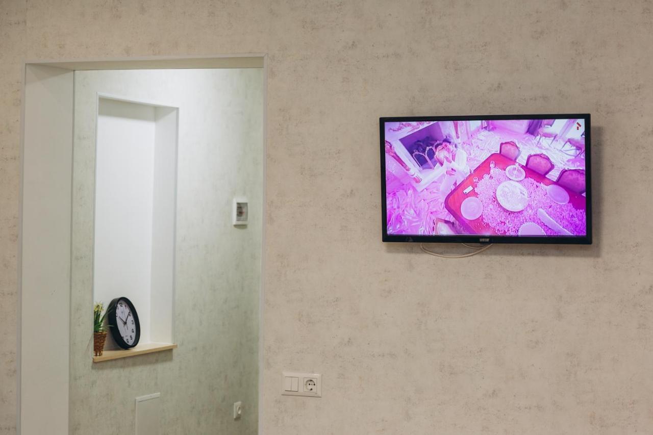 סומי Luxe Apart-Hotel Near Lavina New Building 1 Floor מראה חיצוני תמונה