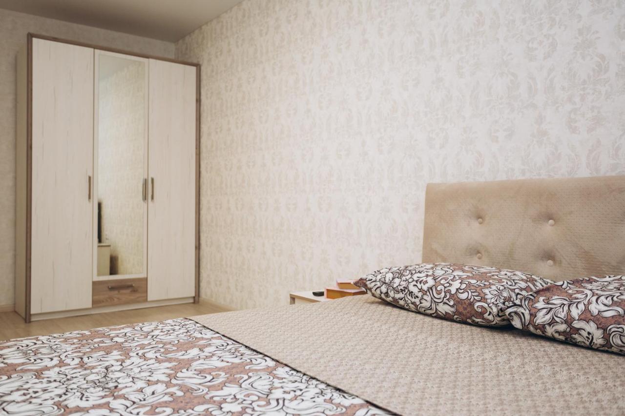 סומי Luxe Apart-Hotel Near Lavina New Building 1 Floor מראה חיצוני תמונה